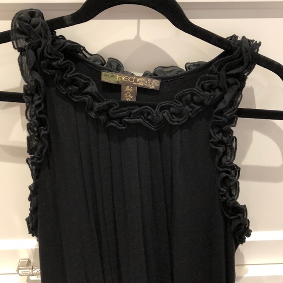 Black dress - Picture 3 of 5